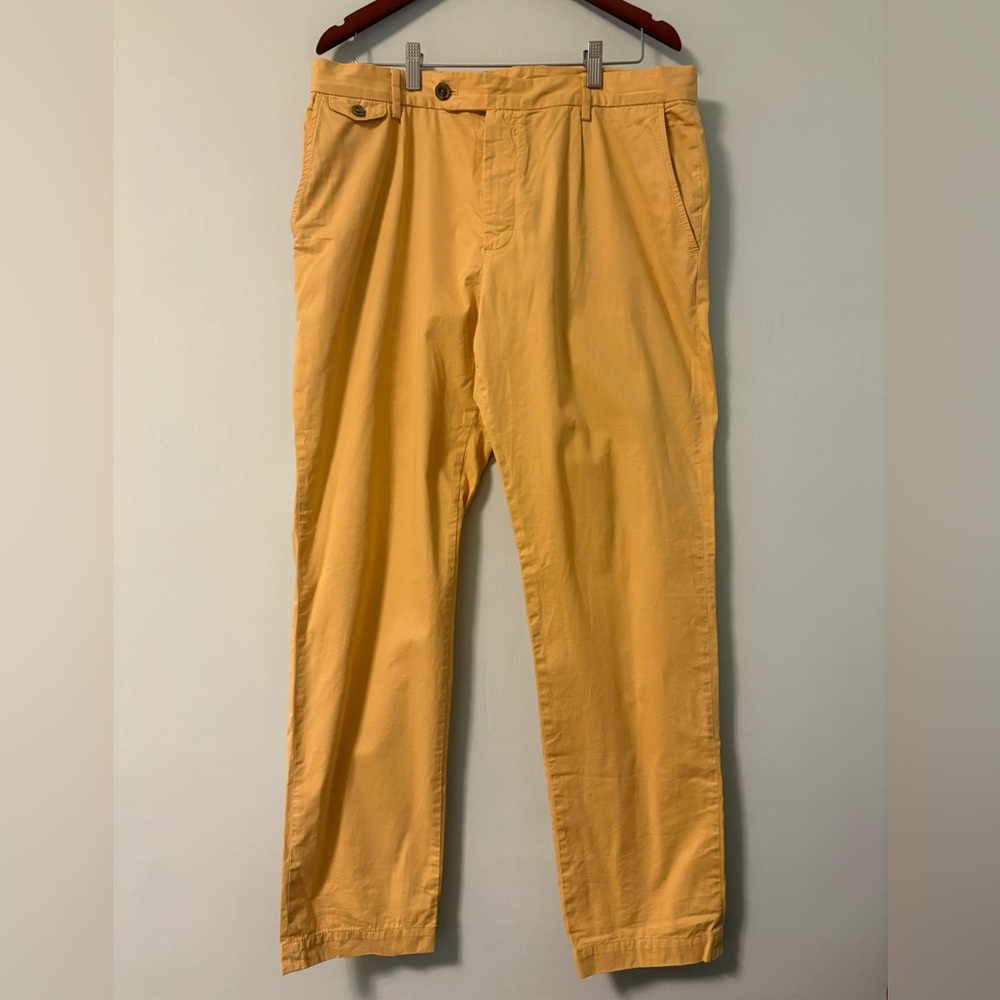 Zara Yellow Straight Leg Pants 32